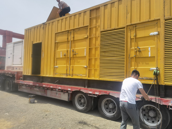 福鼎发电机出租100KW发电机需要什么规格的电缆线?